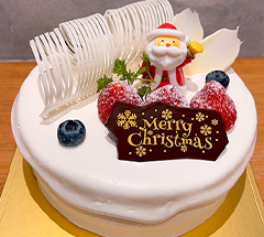 生クリームデコレーションケーキ